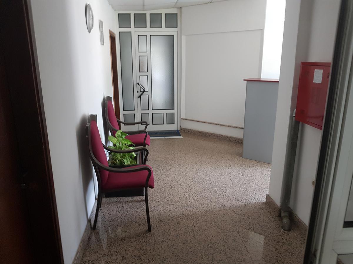 Heater Sleep Nis Hostel Bagian luar foto